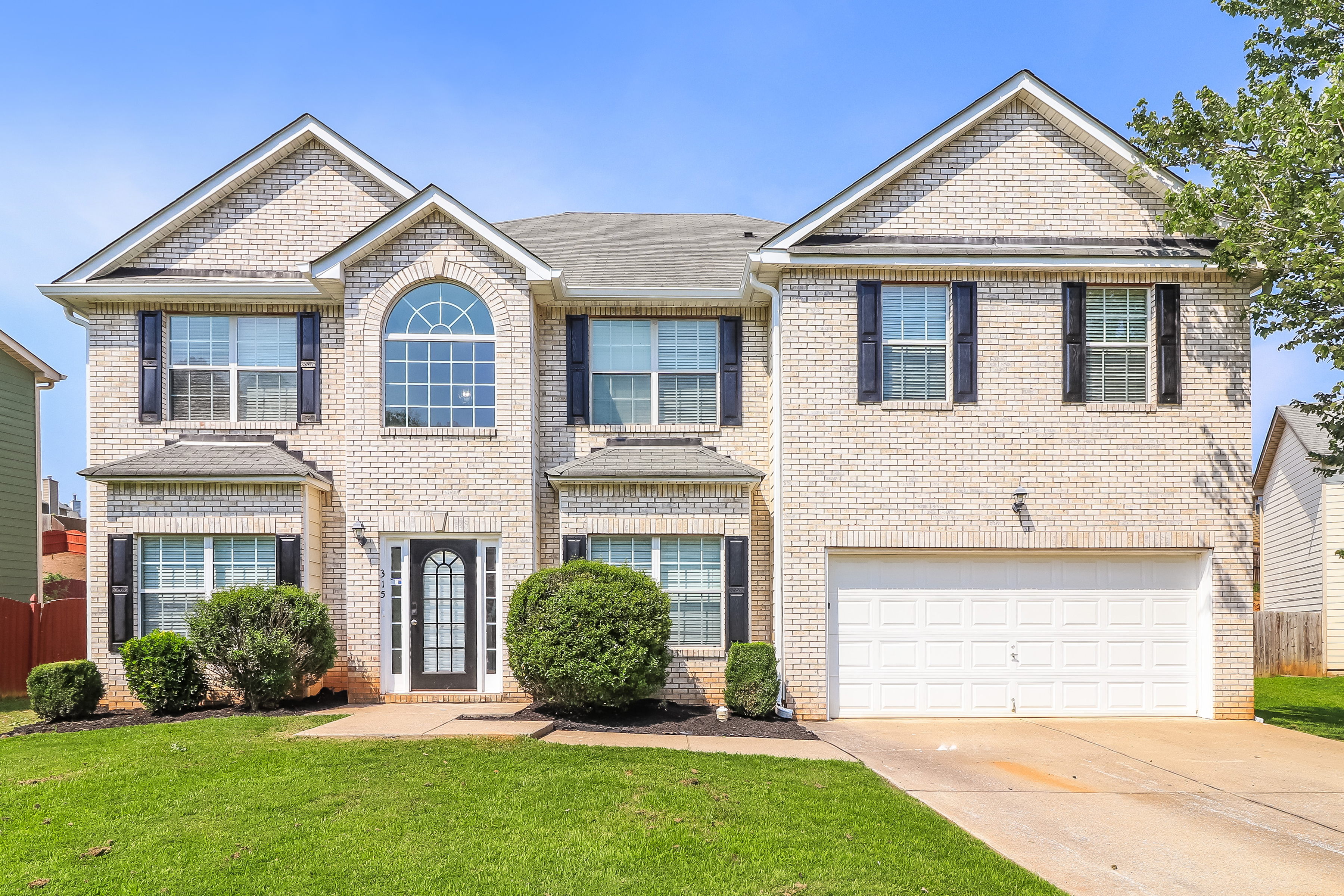 315 Wellsley Ln Dallas, GA 30132